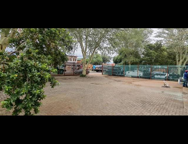 INDUSTRIAL PROPERTY TO RENT IN KOEDOESPOORT INDUSTRIAL